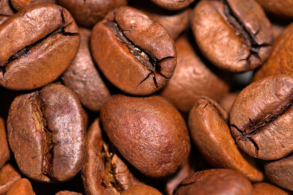 Coffee Beans Seeds Caffeine Cafe - lovini / Pixabay